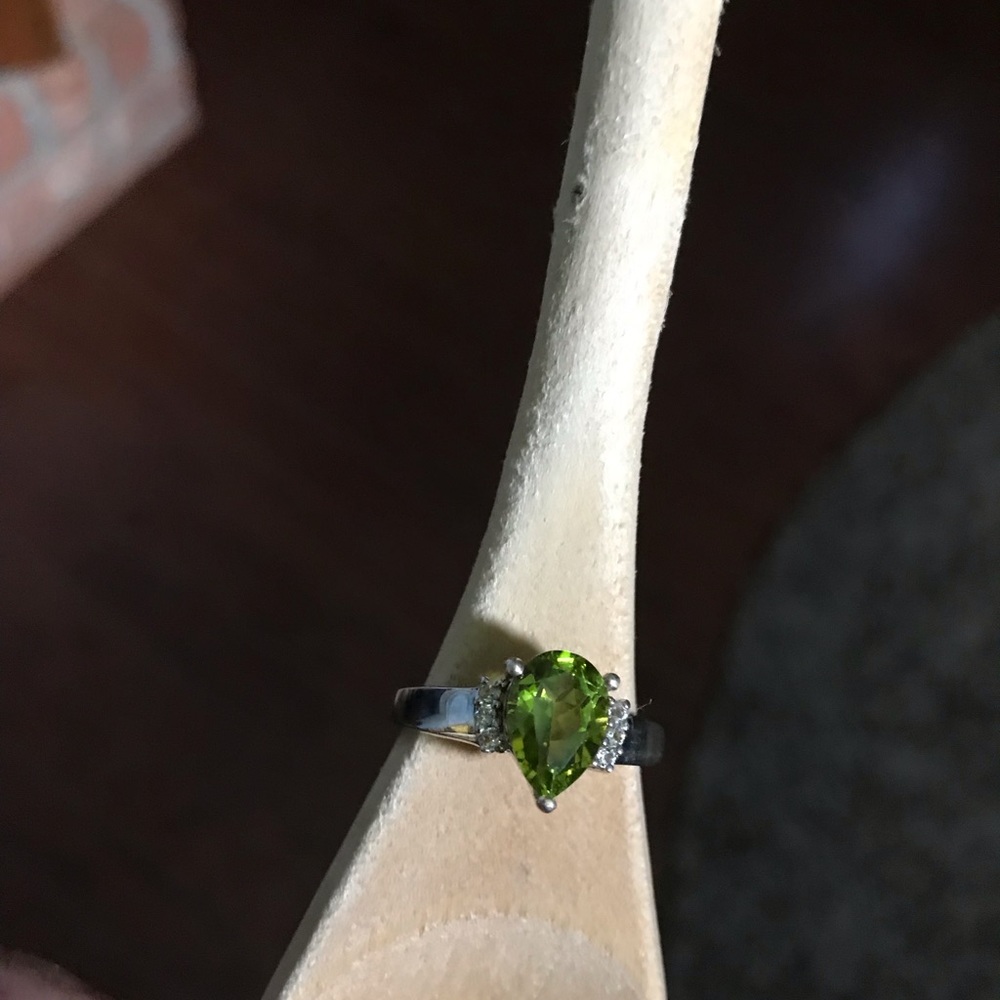 Ring - Picture 2 of 2